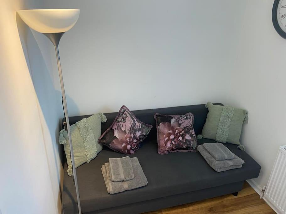 Perfectly Situated Luxury 2 Bedroom Apartment Glasgow Esterno foto