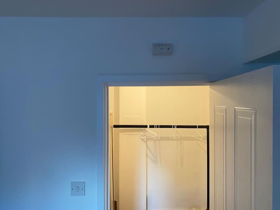 Perfectly Situated Luxury 2 Bedroom Apartment Glasgow Esterno foto
